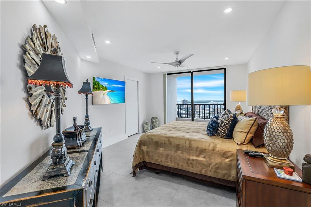 850 S Collier BLVD # 1 Unit: PH 1