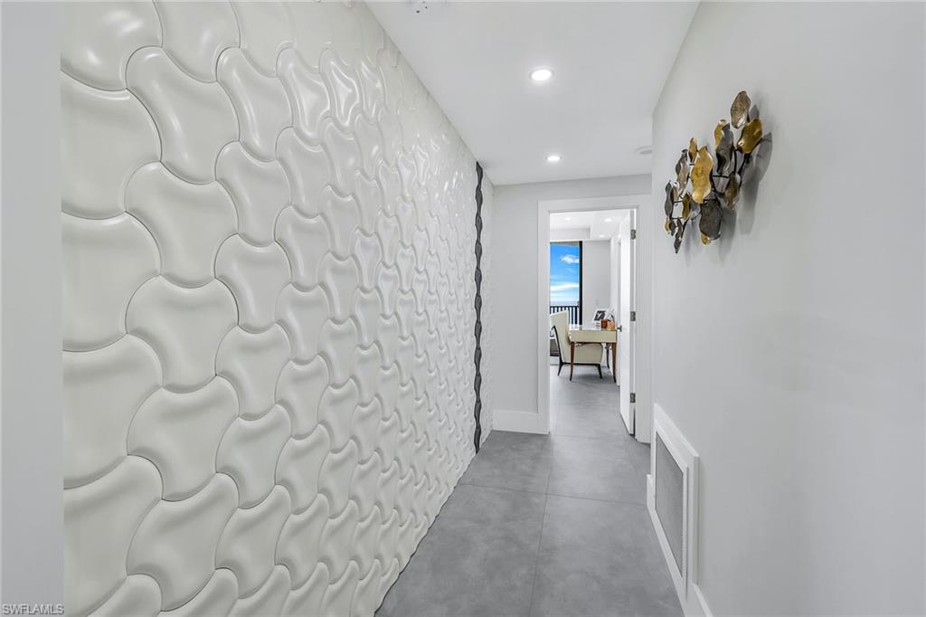 850 S Collier BLVD # 1 Unit: PH 1