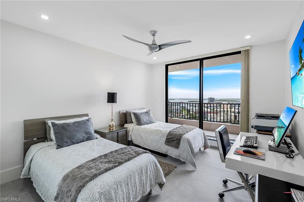 850 S Collier BLVD # 1 Unit: PH 1