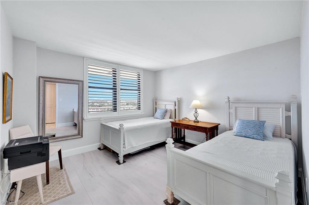 260 Seaview CT # 1103