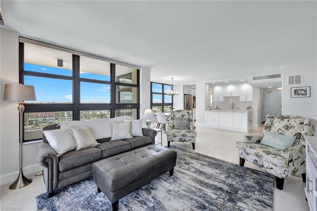 260 Seaview CT # 1103