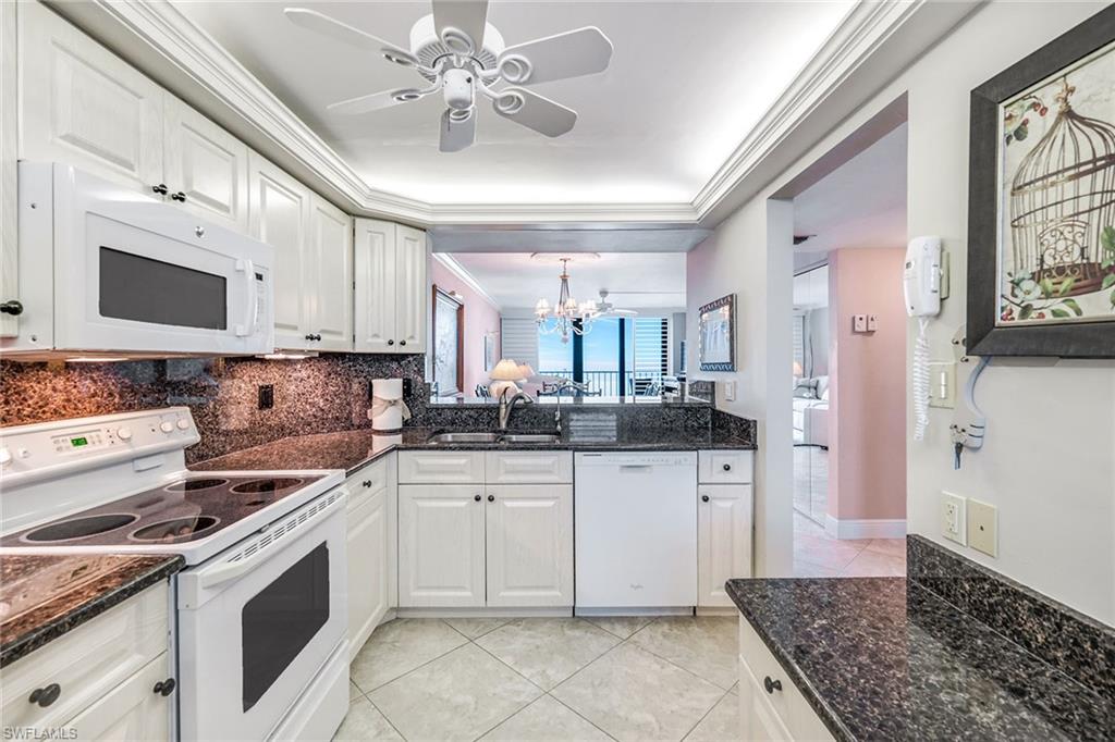 320 Seaview CT # 805