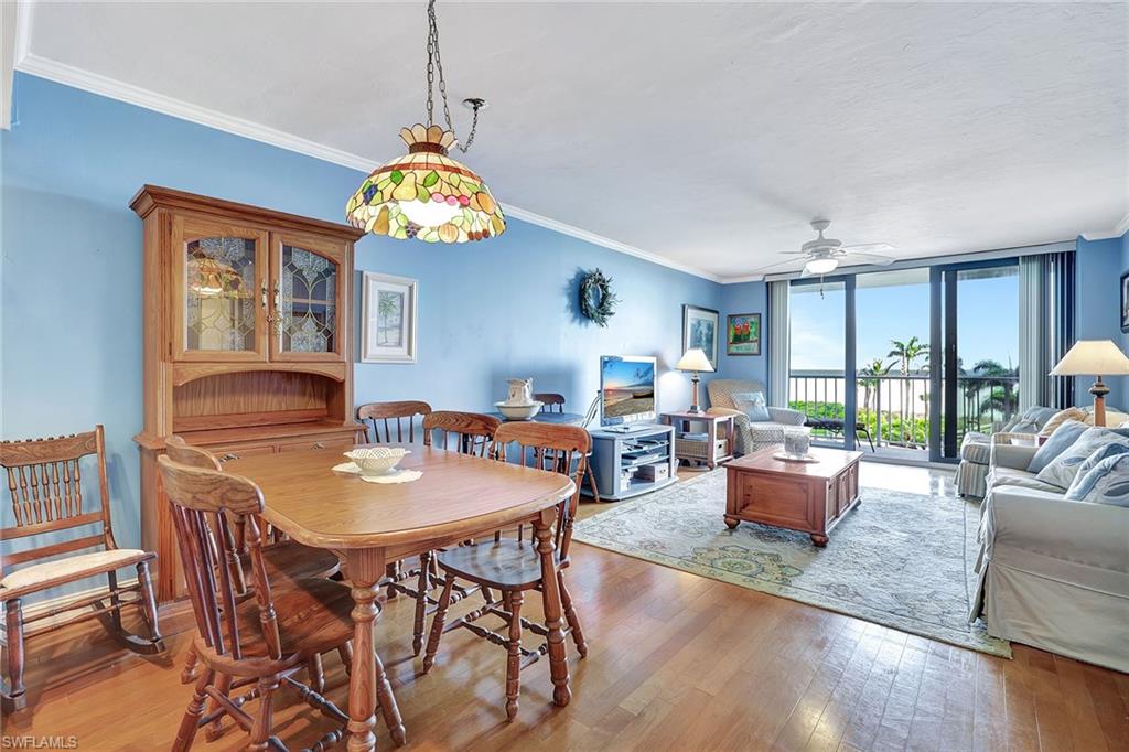 320 Seaview CT # 305 Unit: 2-305