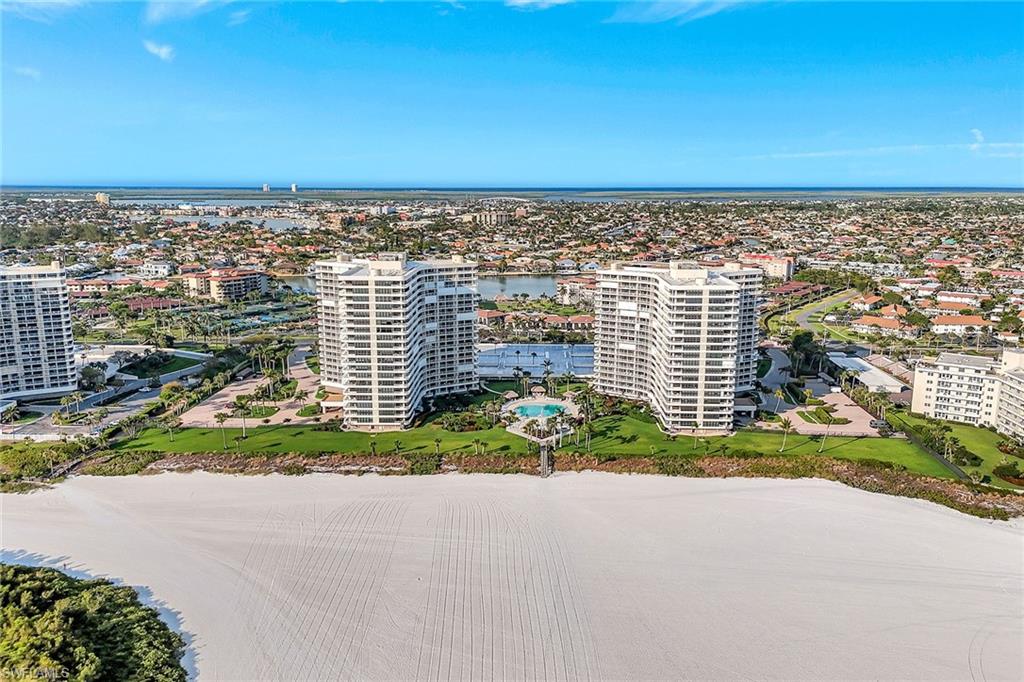 320 Seaview CT # 305 Unit: 2-305