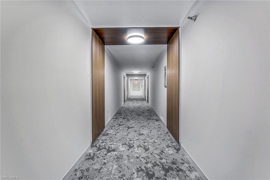 320 Seaview CT # 305 Unit: 2-305