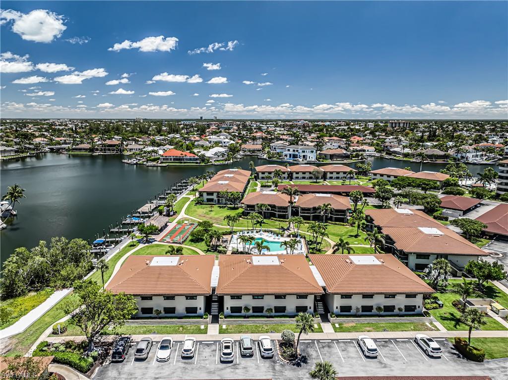 525 Seaview CT M1
