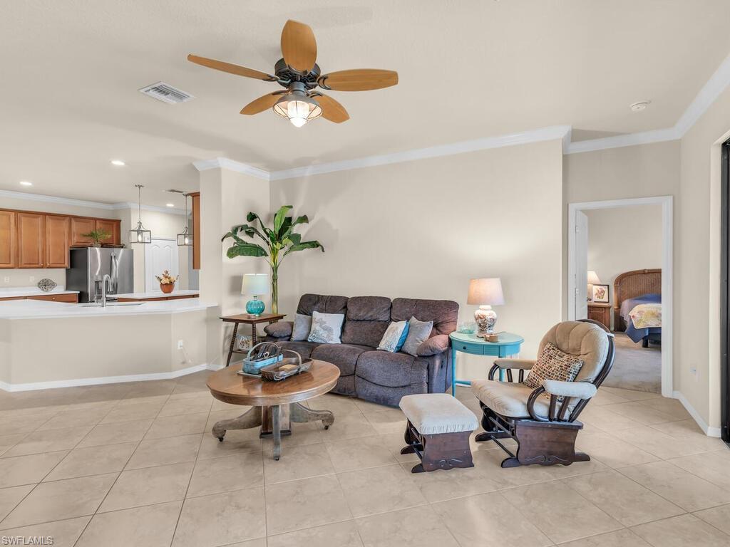 3817 Ruby WAY
