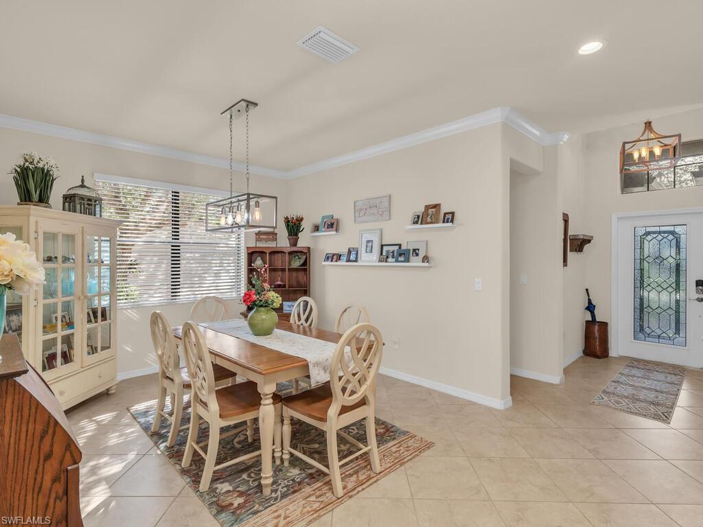 3817 Ruby WAY