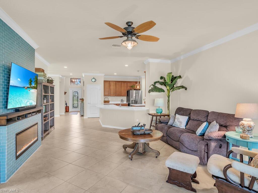 3817 Ruby WAY