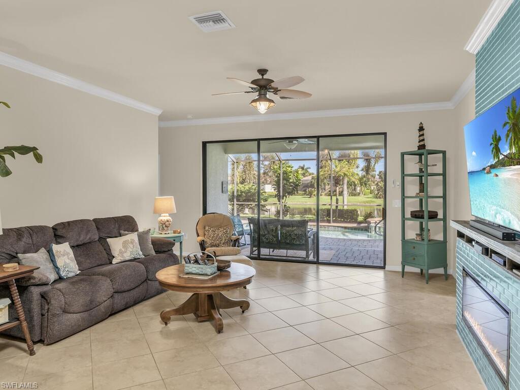 3817 Ruby WAY
