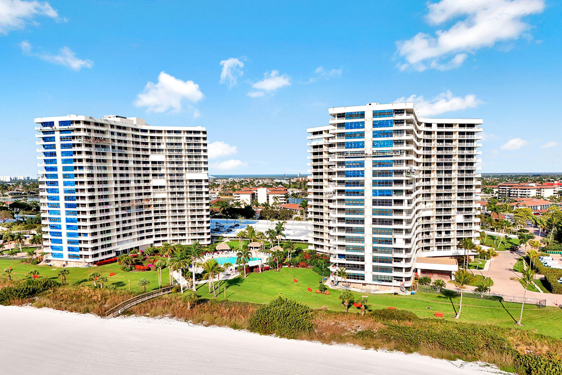 260 SEAVIEW, 906