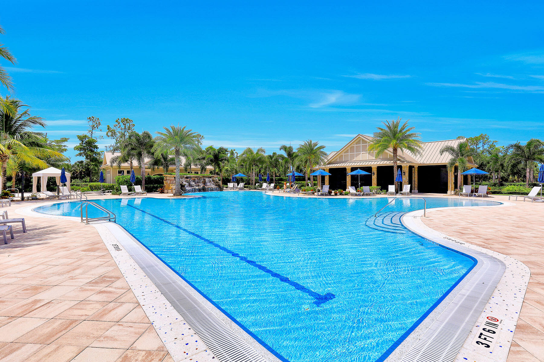 7460 BLACKBERRY DRIVE