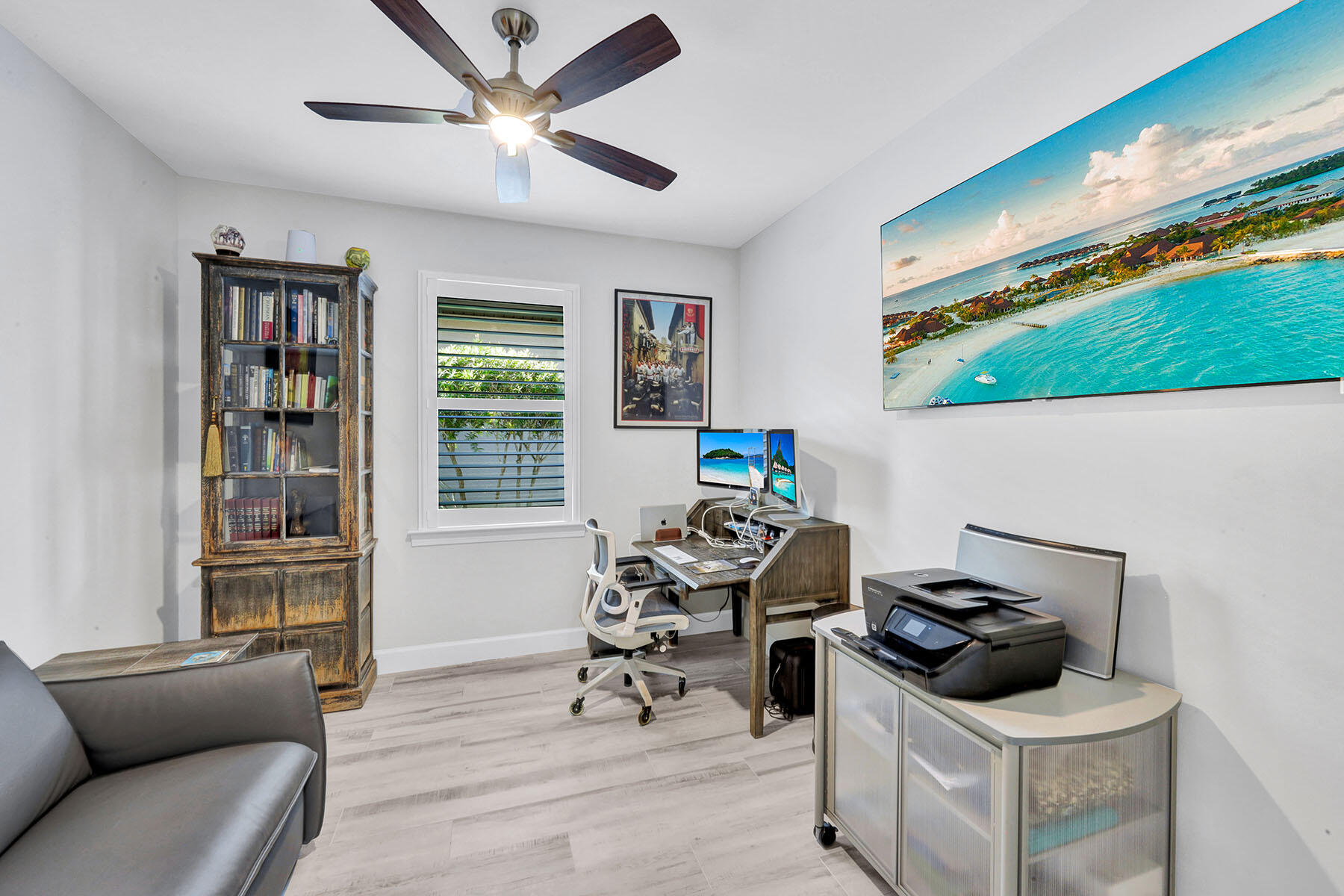 7460 BLACKBERRY DRIVE