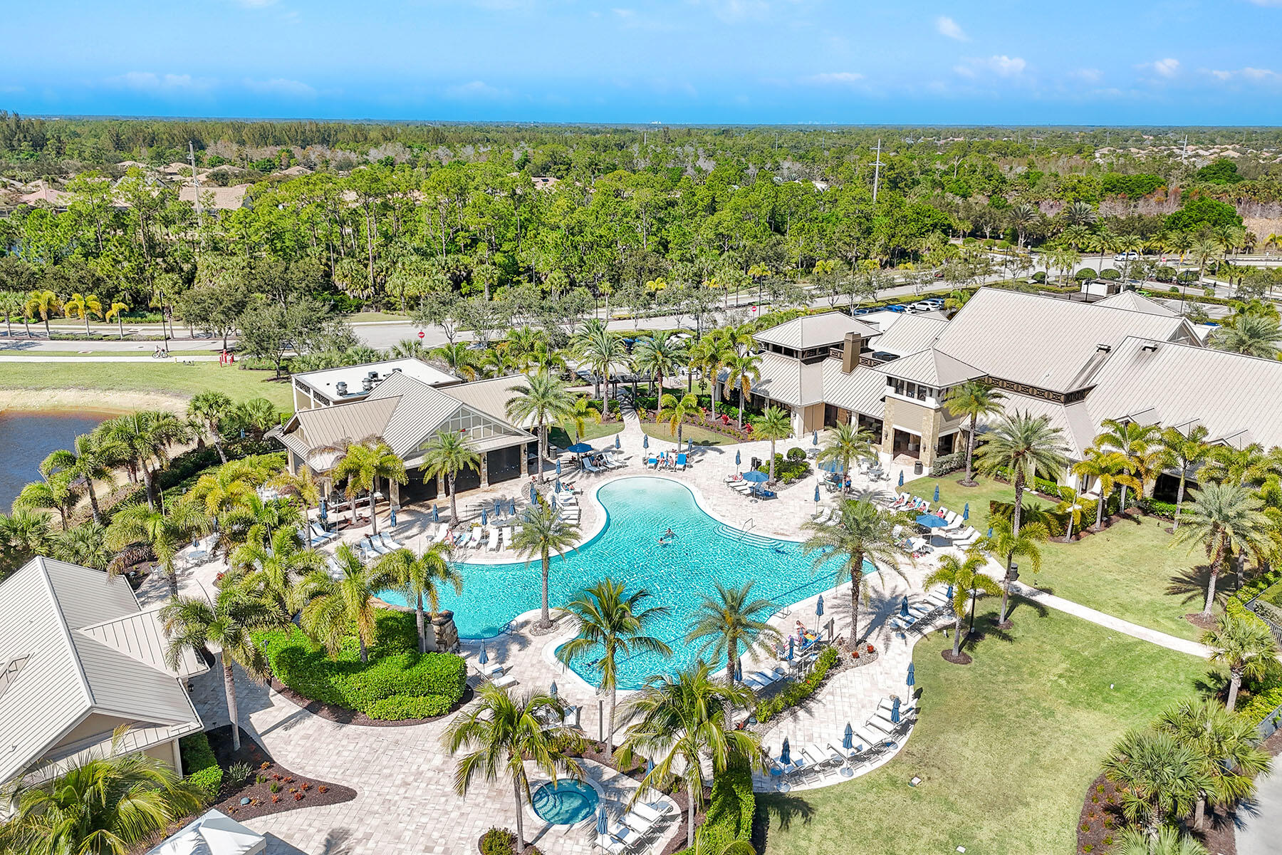 7460 BLACKBERRY DRIVE