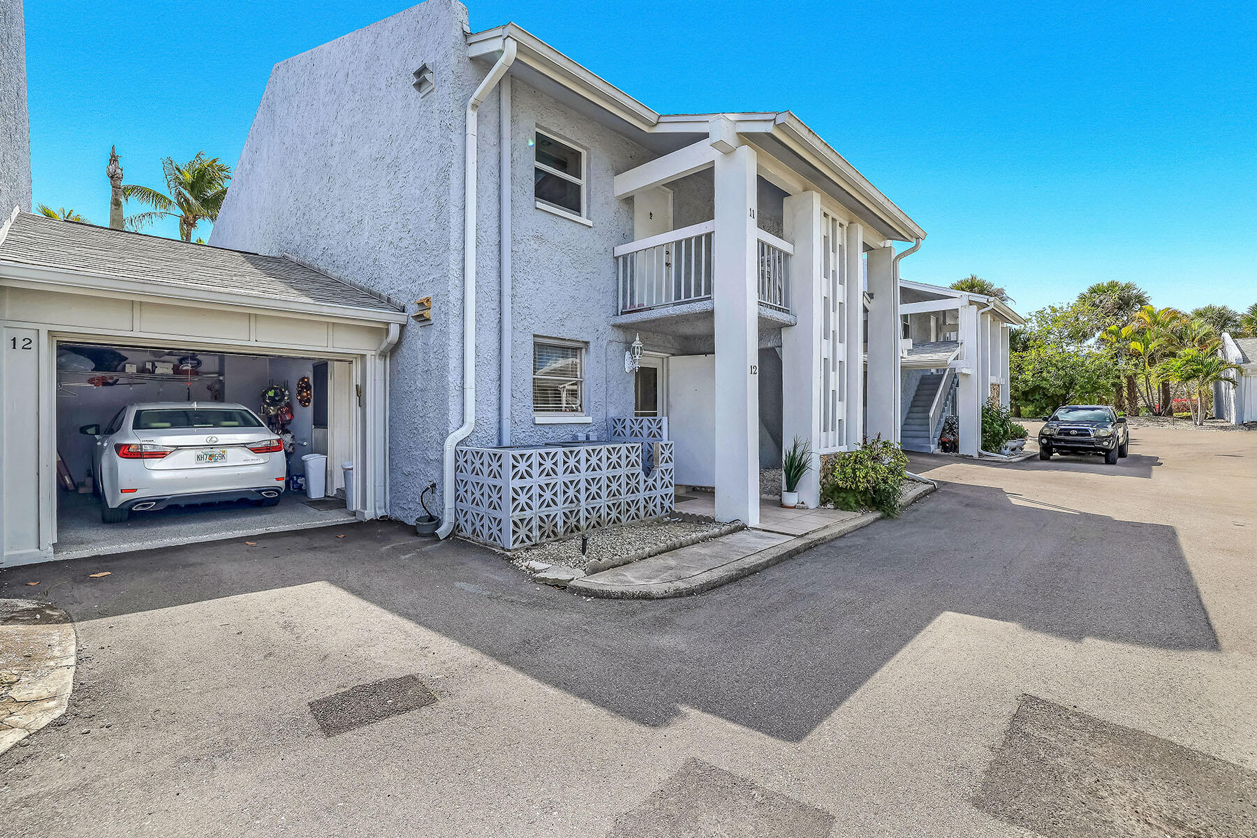 12 WATERCOLOR WAY, 12