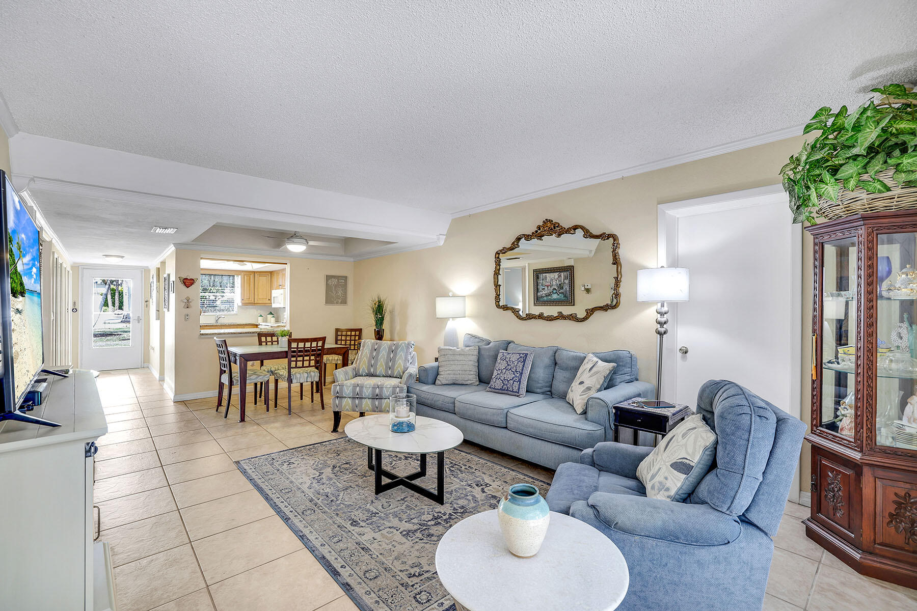 12 WATERCOLOR WAY, 12