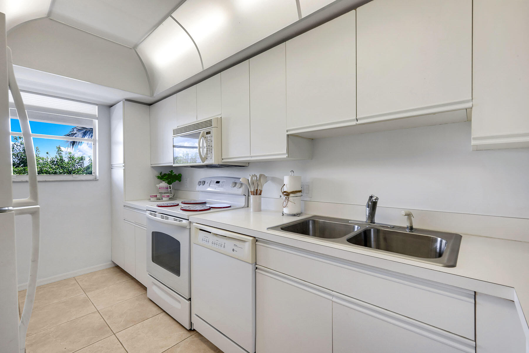 270 N COLLIER BOULEVARD, 404