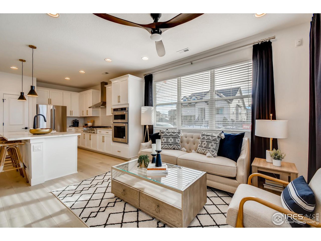 2719 Bear Springs Cir