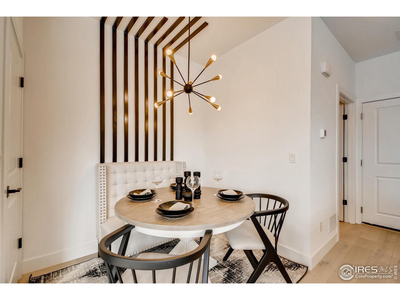 2719 Bear Springs Cir