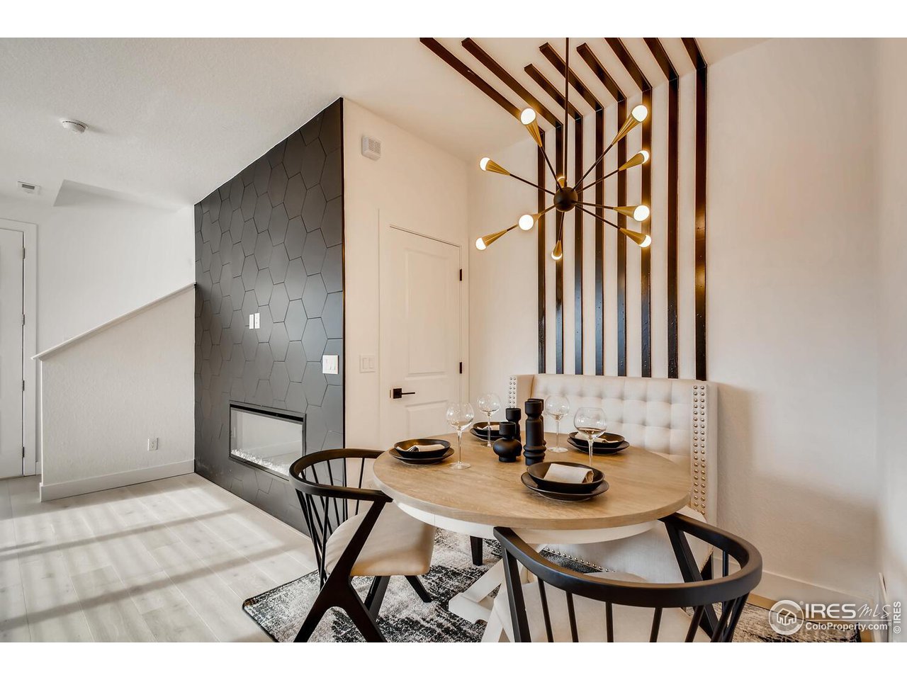 2719 Bear Springs Cir