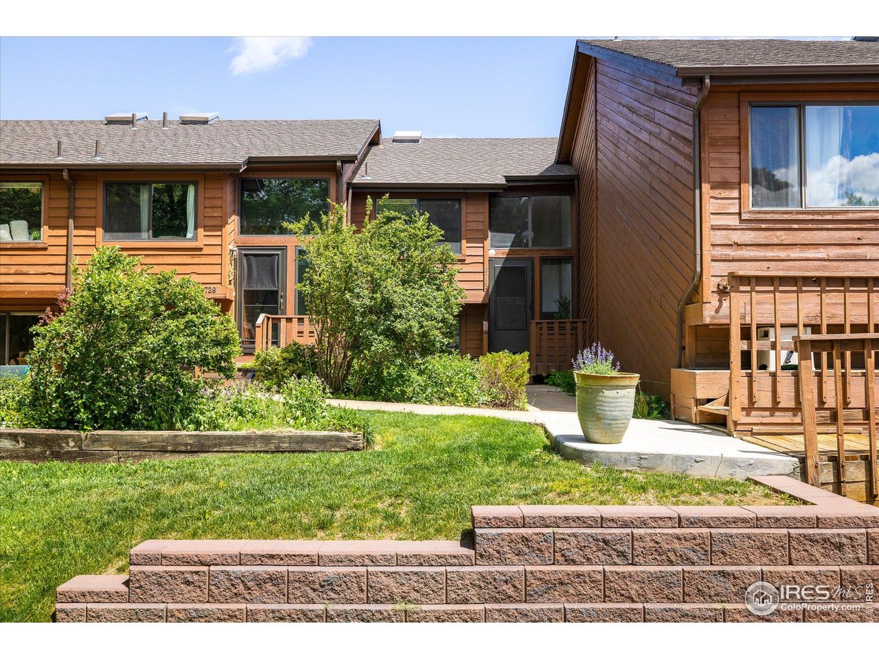 2725 Juniper Ave 78