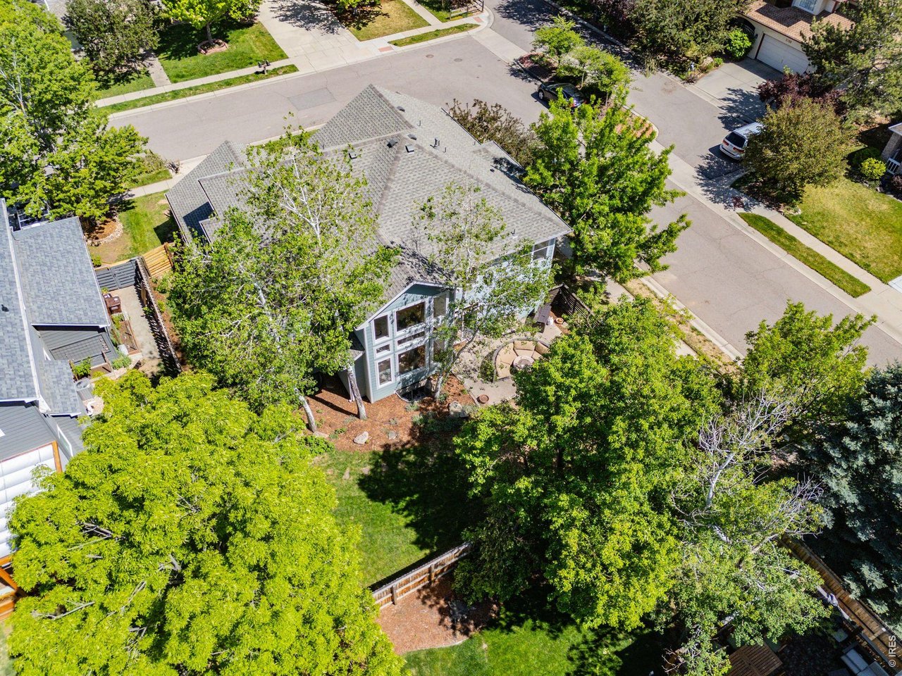 4019 Saint Lucia St