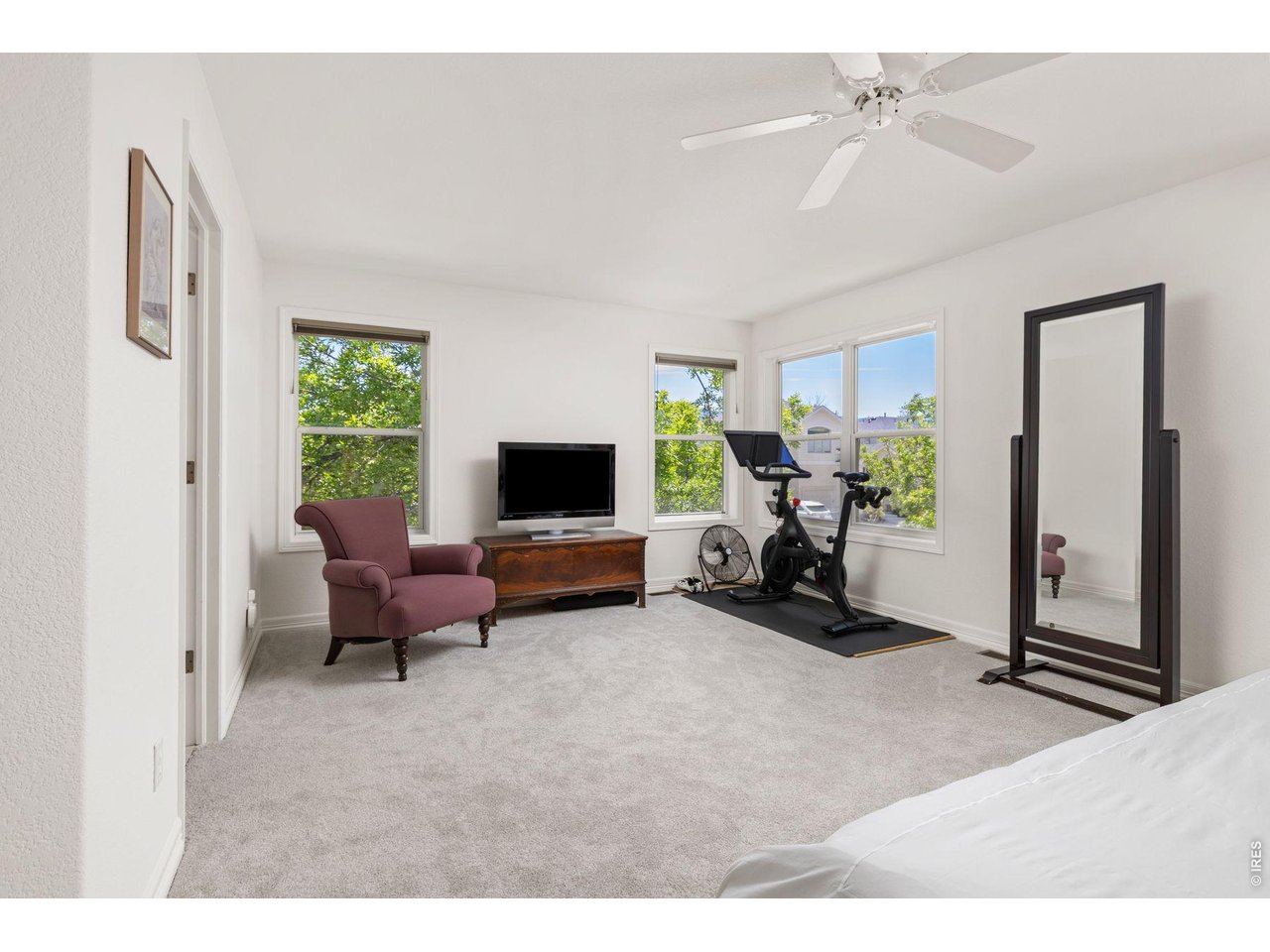 4019 Saint Lucia St