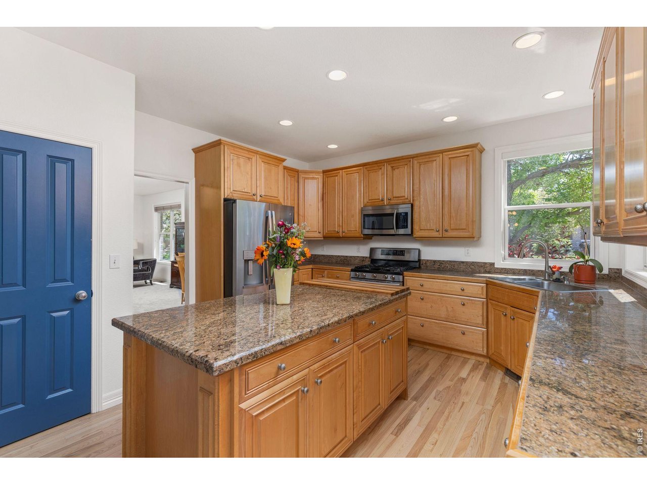 4019 Saint Lucia St