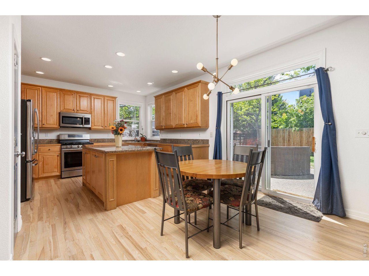 4019 Saint Lucia St