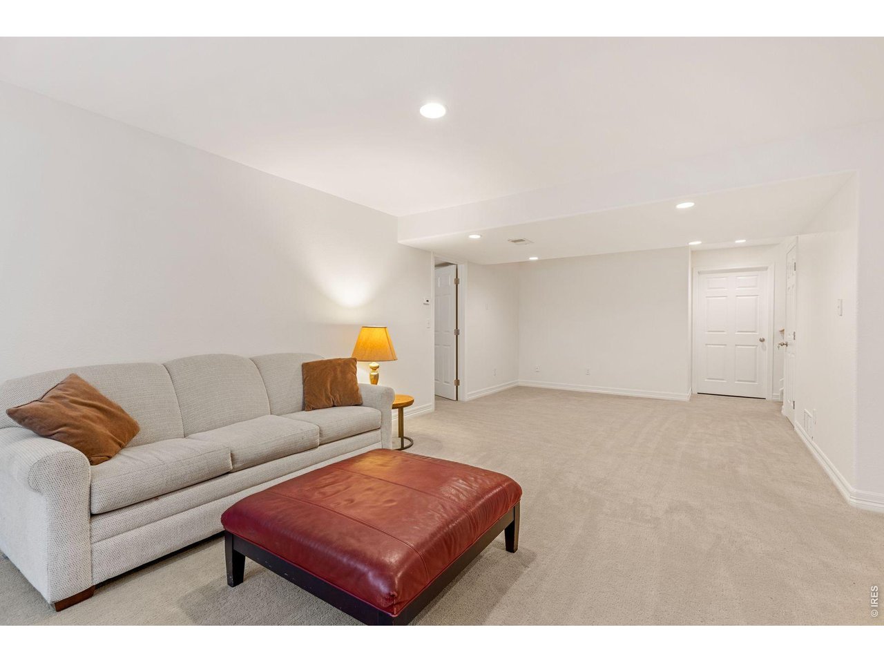 4019 Saint Lucia St