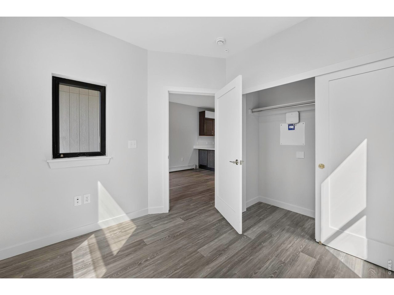 2301 Pearl St 49