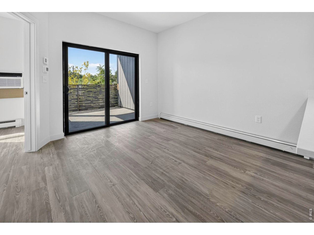 2301 Pearl St 49