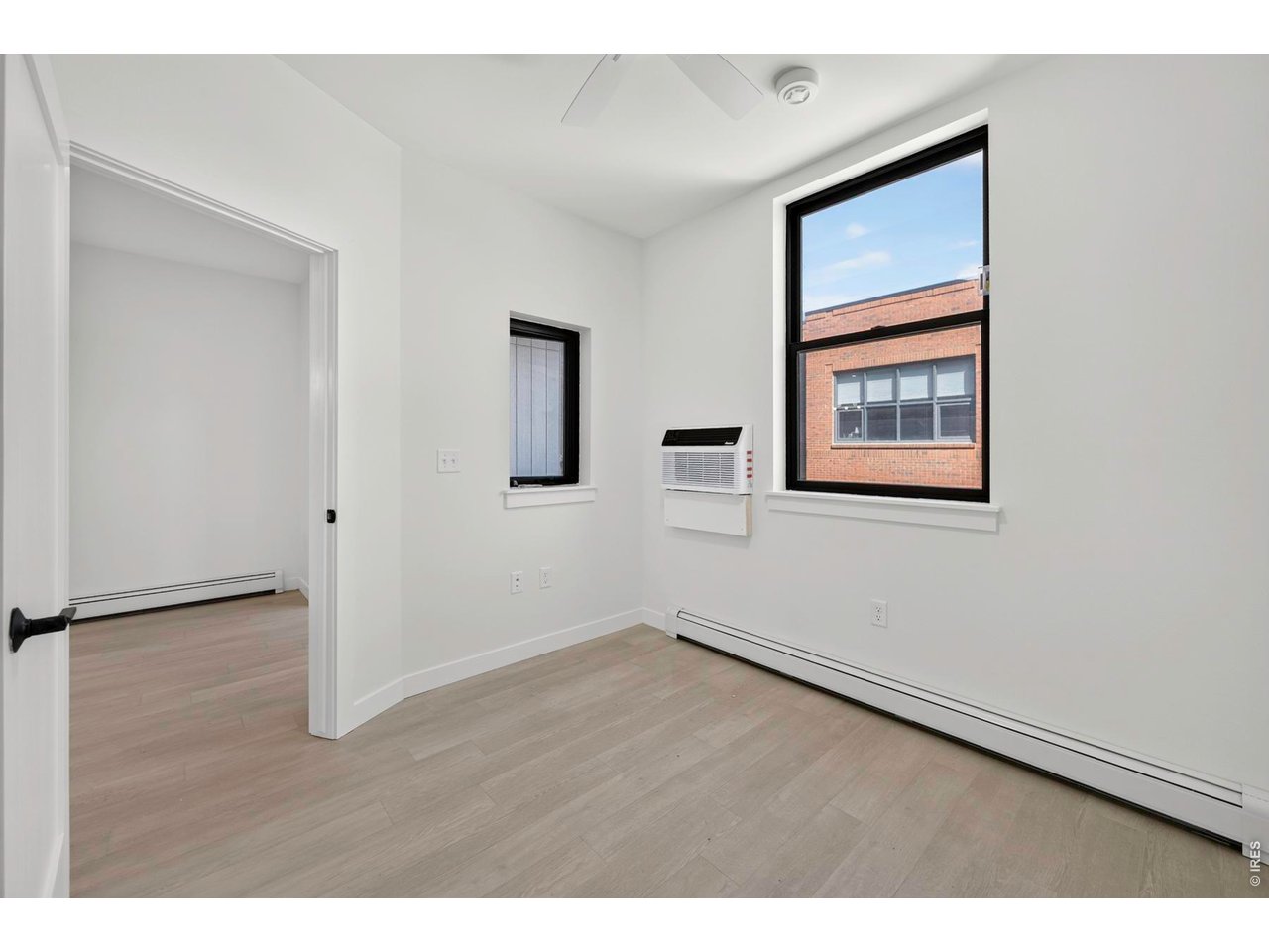 2301 Pearl St 49