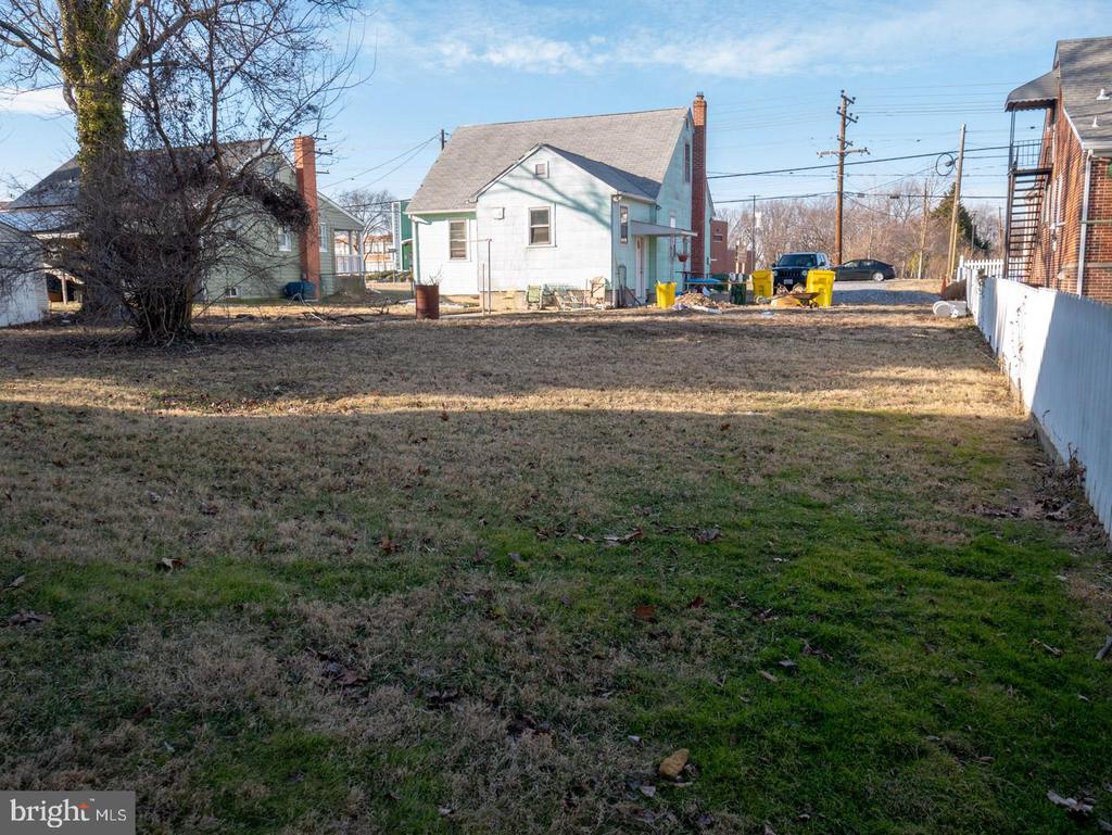 122 Haile Ave