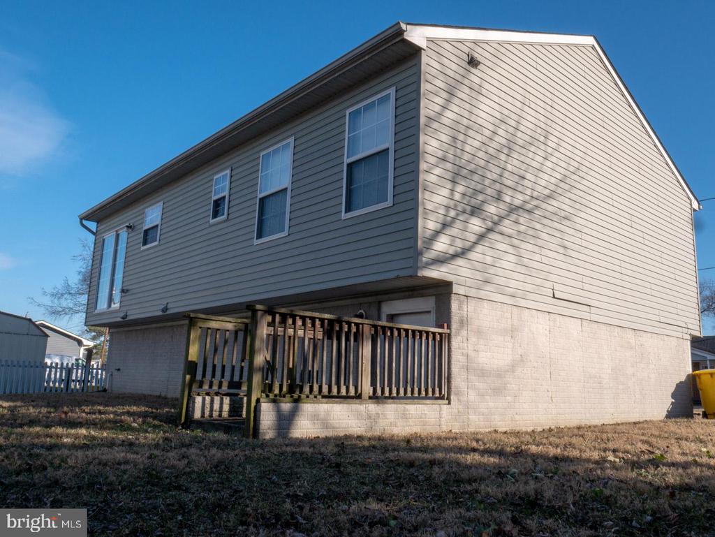 122 Haile Ave
