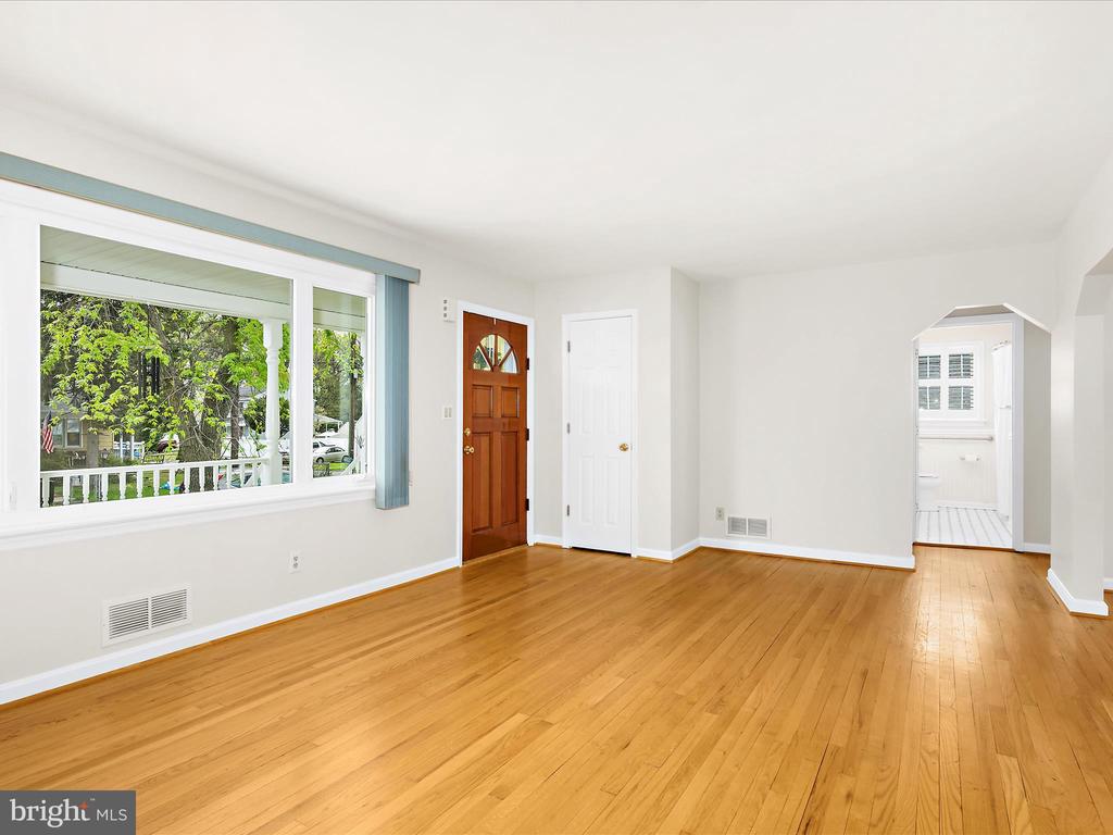 12 Vista Ave