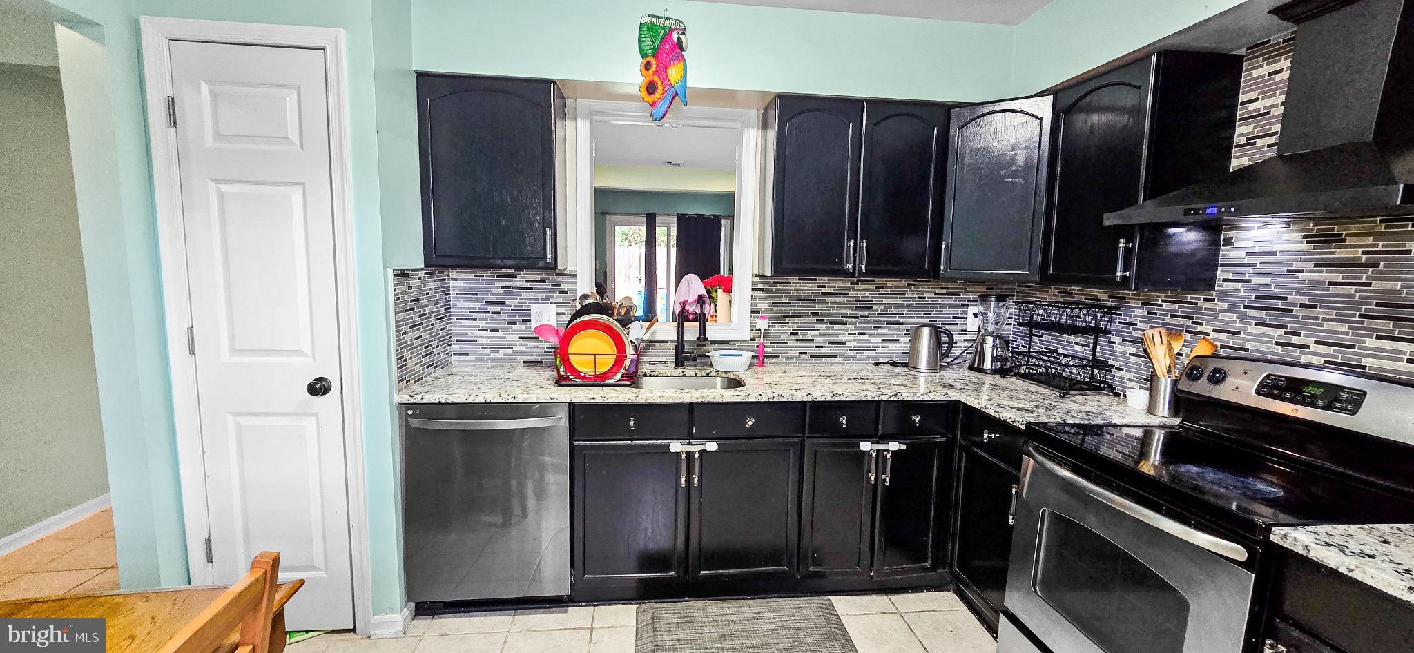 8402 TOWNE CREST COURT