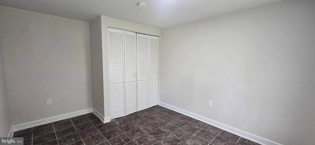 5607 PIER DRIVE