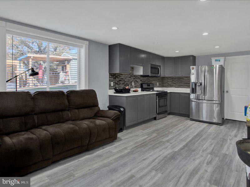 5610 DECATUR PLACE