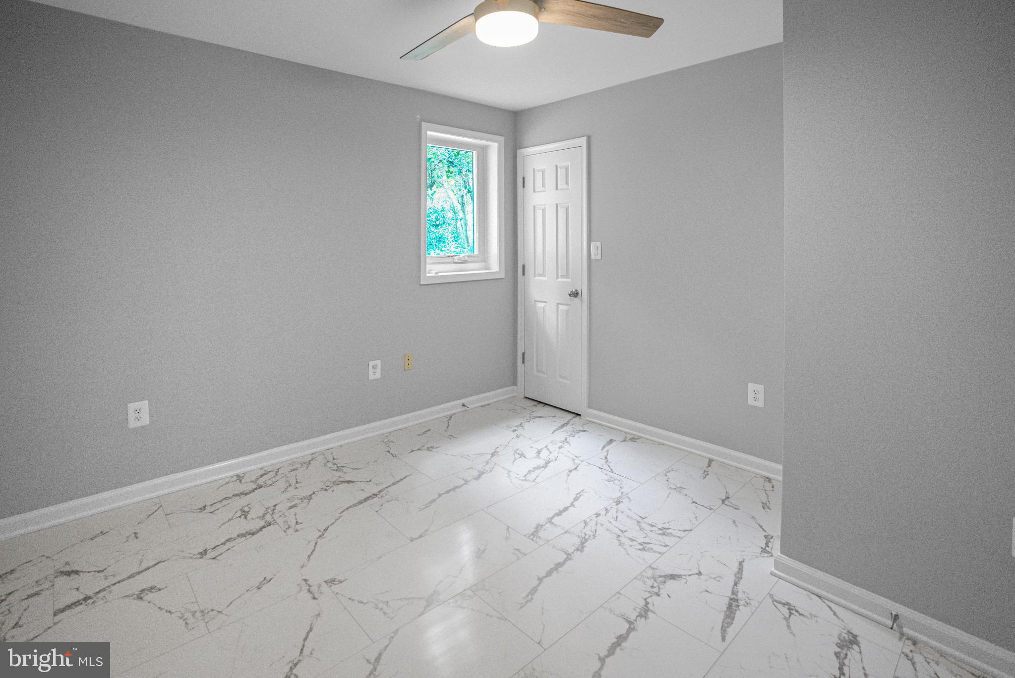 10 Seneca Ter