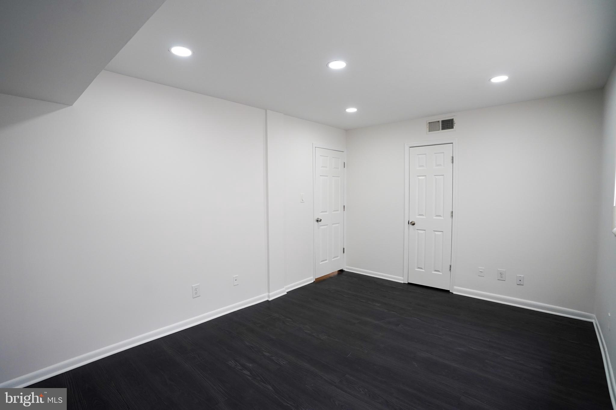 4927 Americana Dr #492