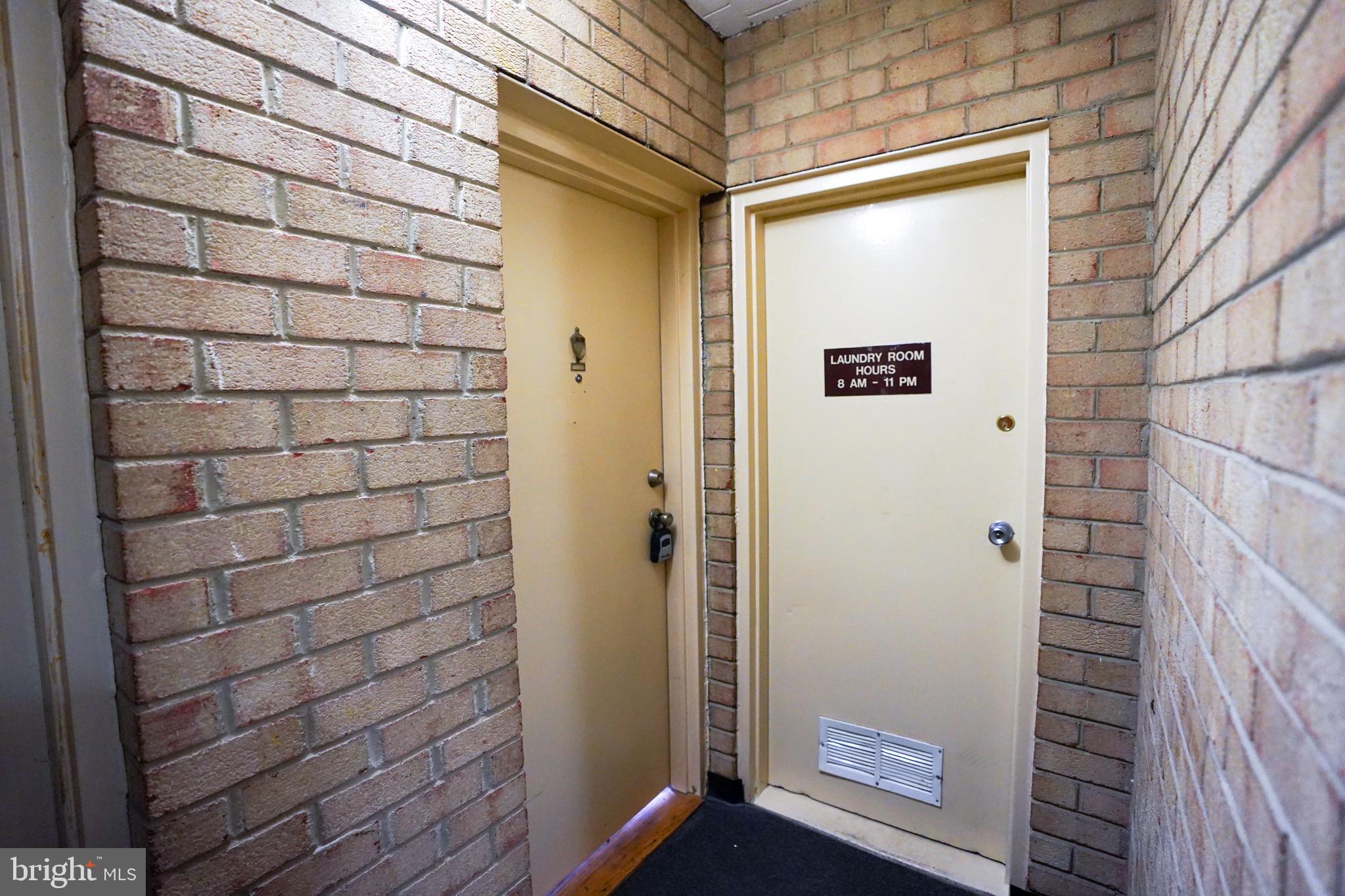 4927 Americana Dr #492