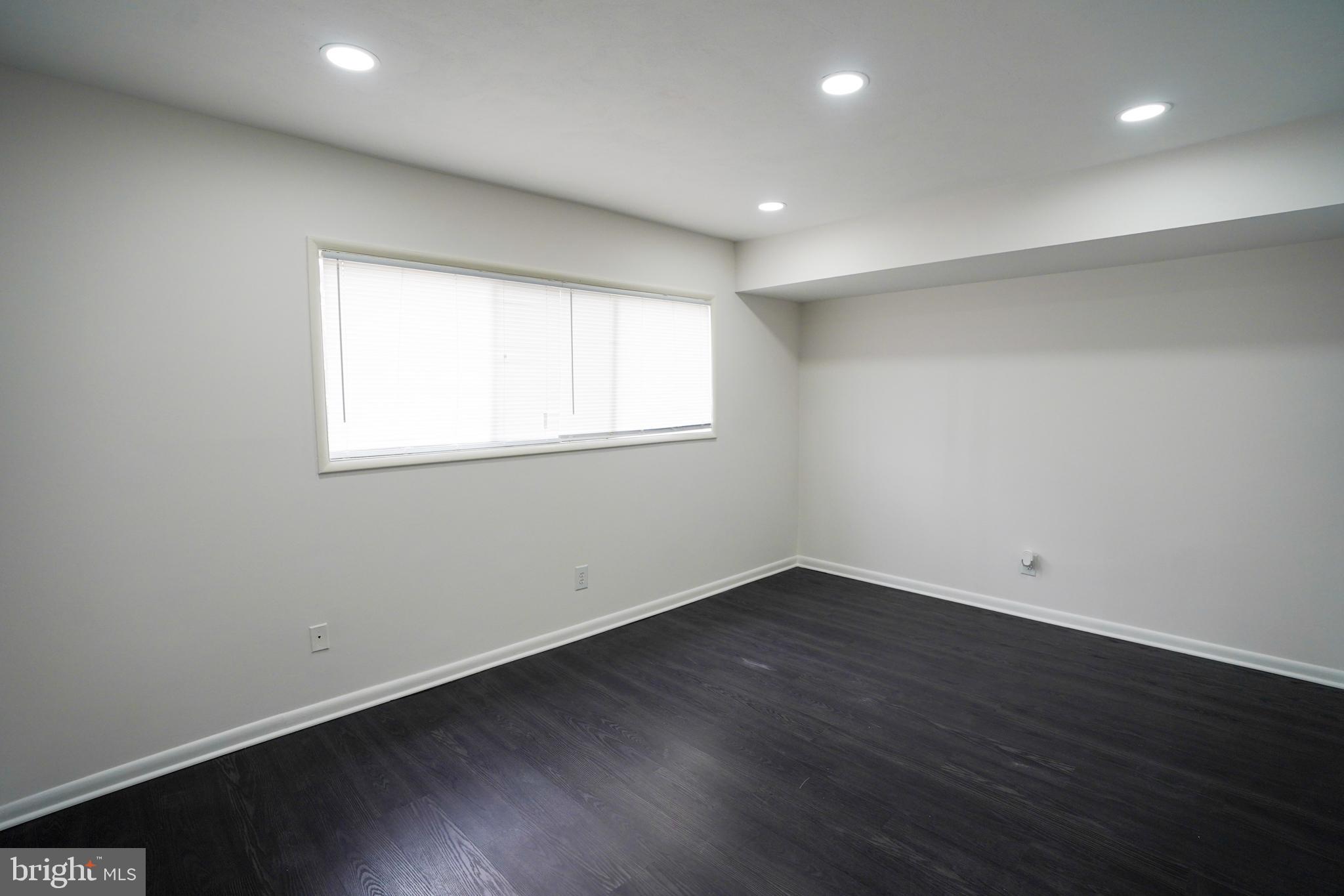 4927 Americana Dr #492