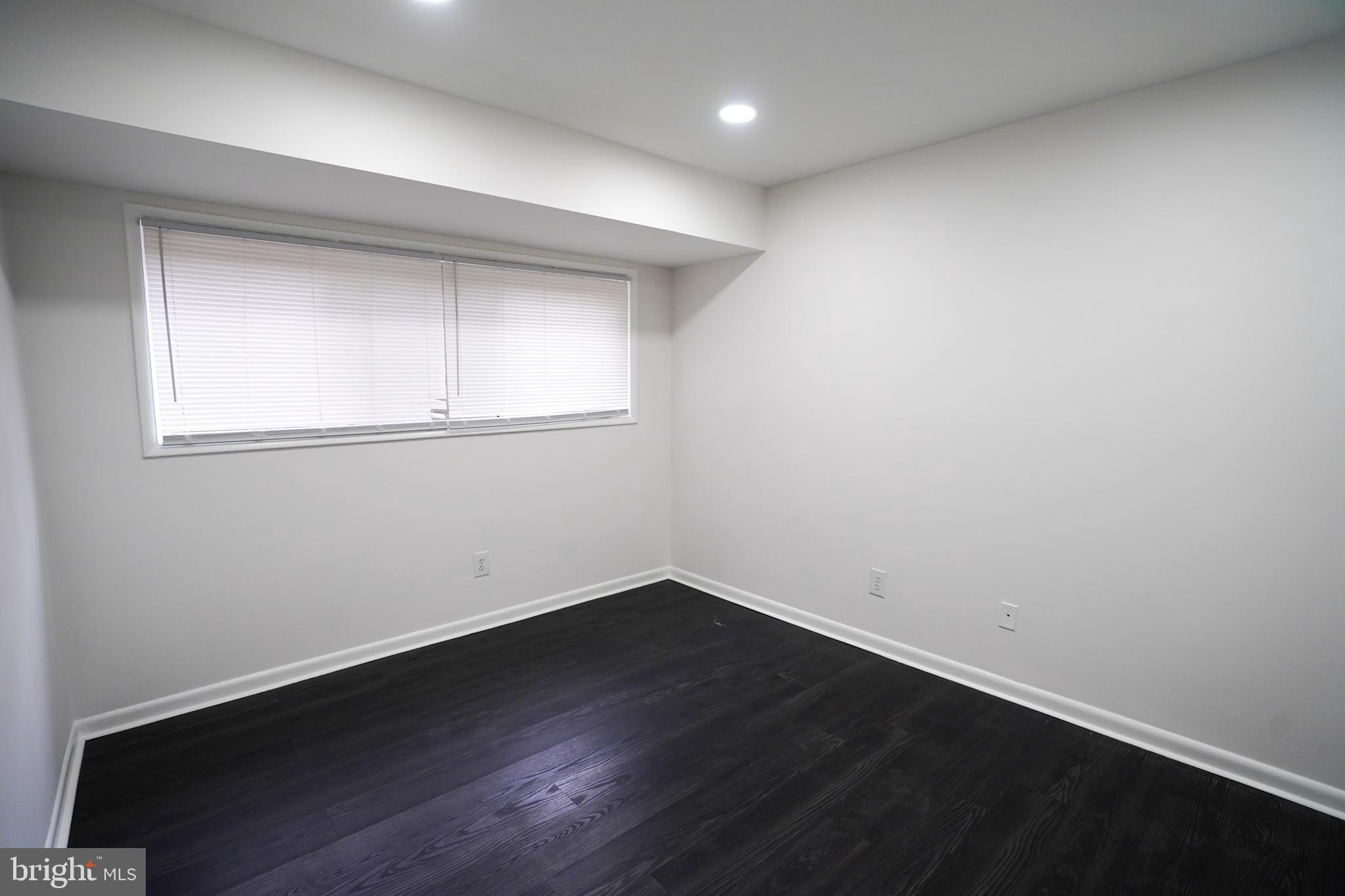 4927 Americana Dr #492