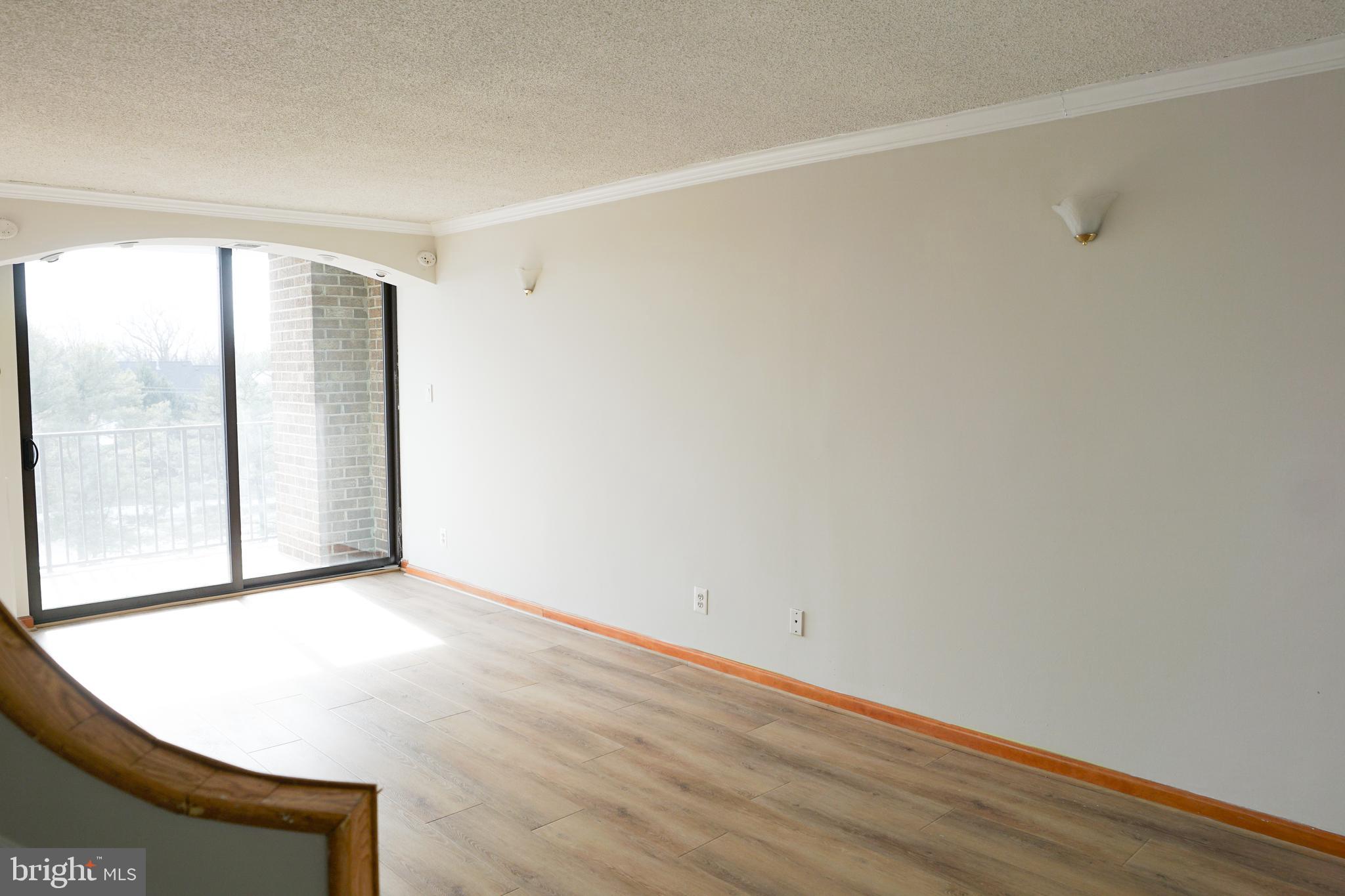 2300 PIMMIT DRIVE 815