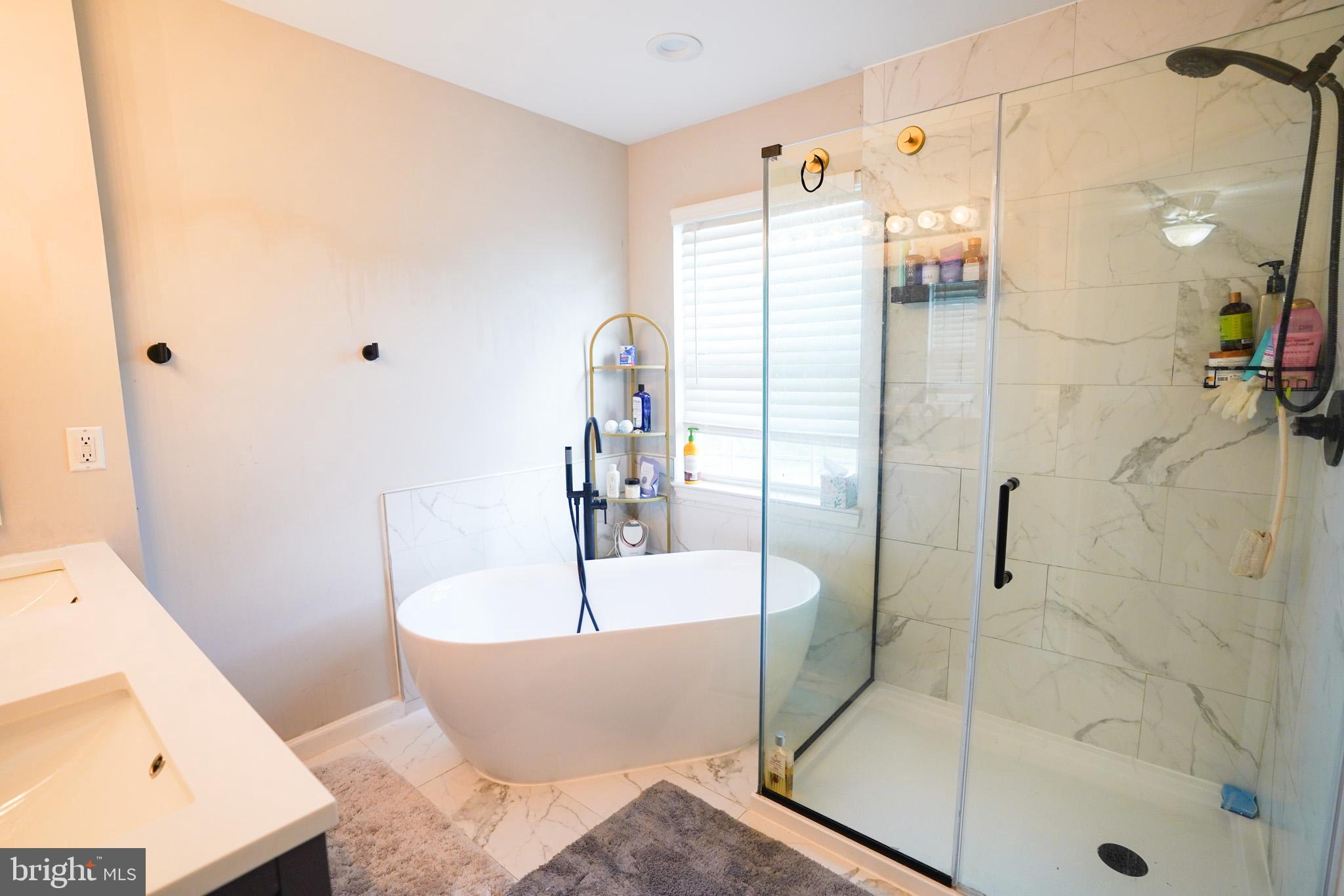 152 Shirley Sq SE