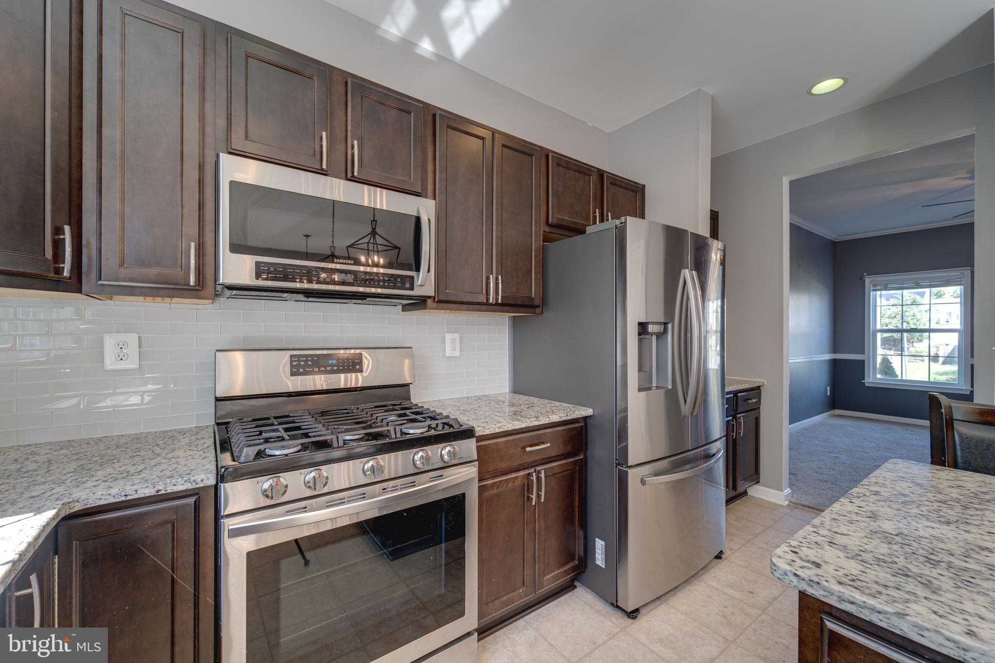 2076 Mourning Dove Dr