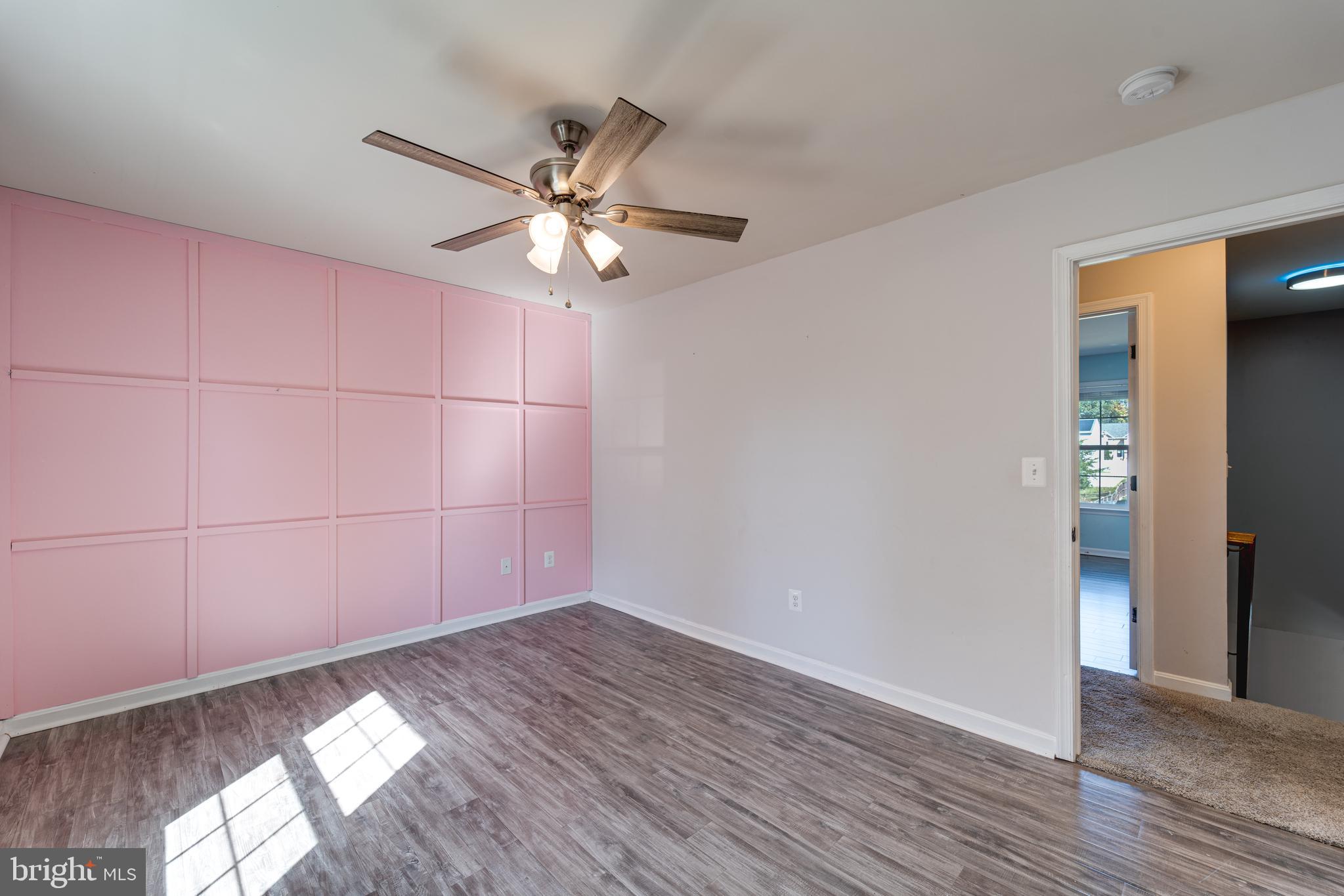 2076 Mourning Dove Dr