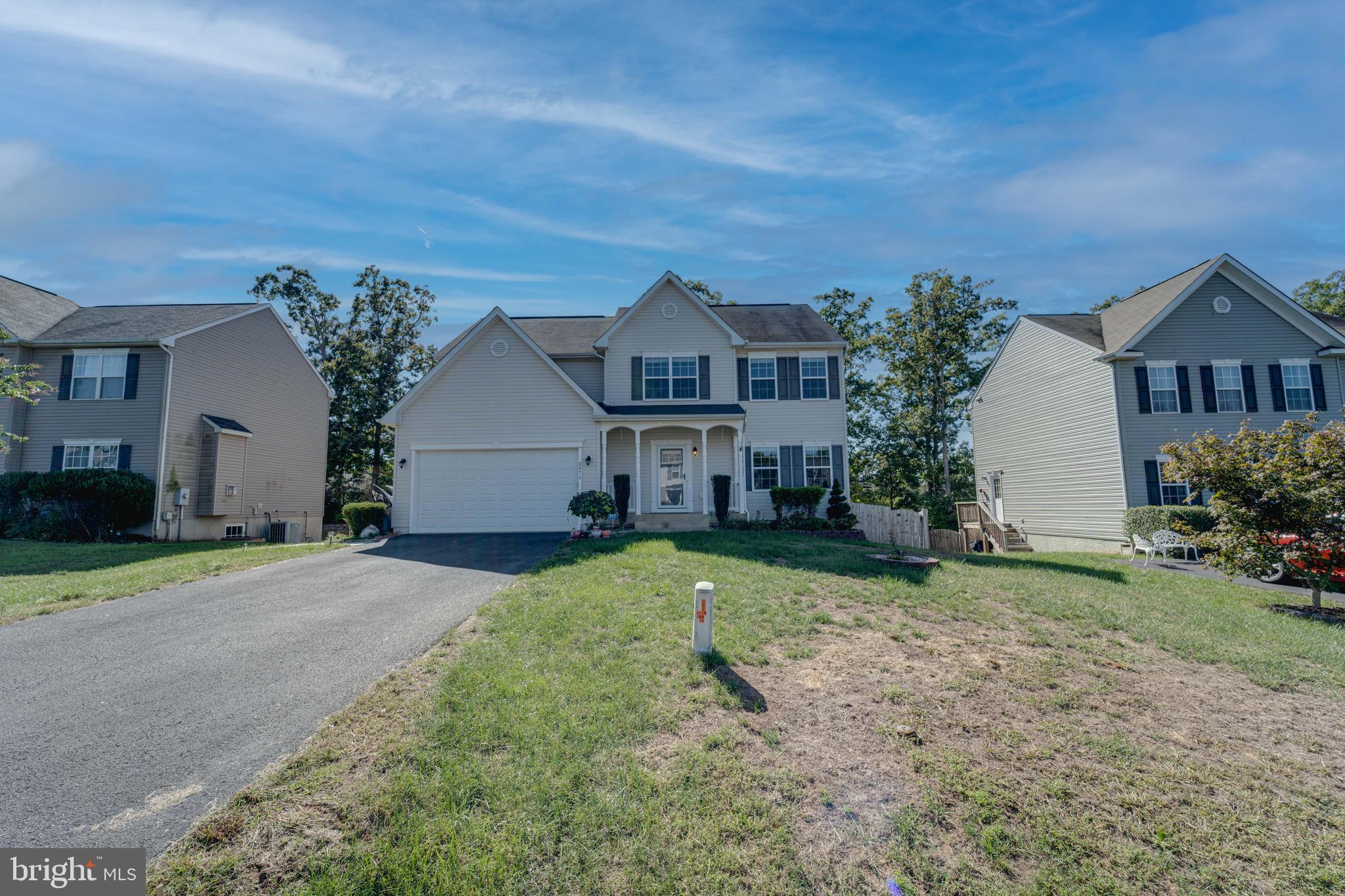 2076 Mourning Dove Dr