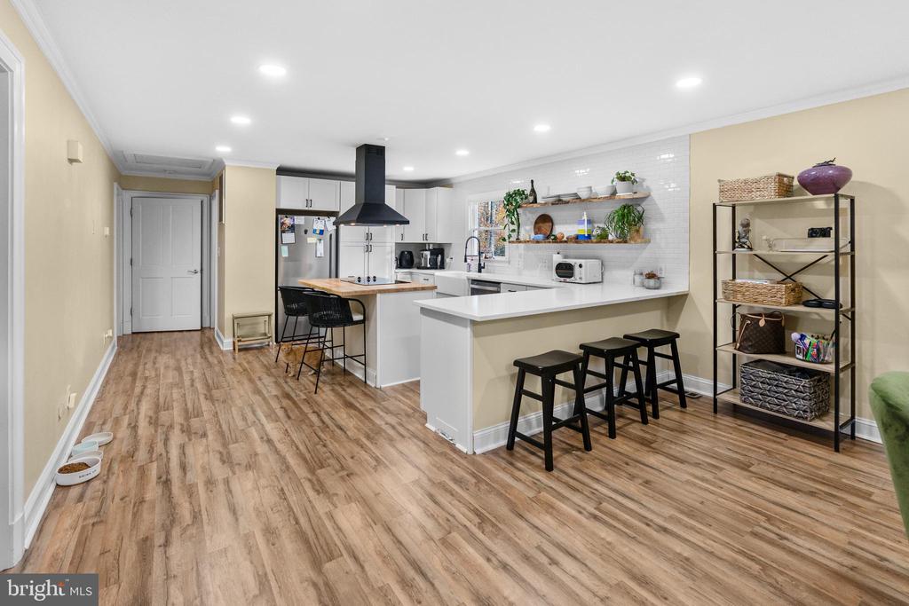 10114 Fairview Rd
